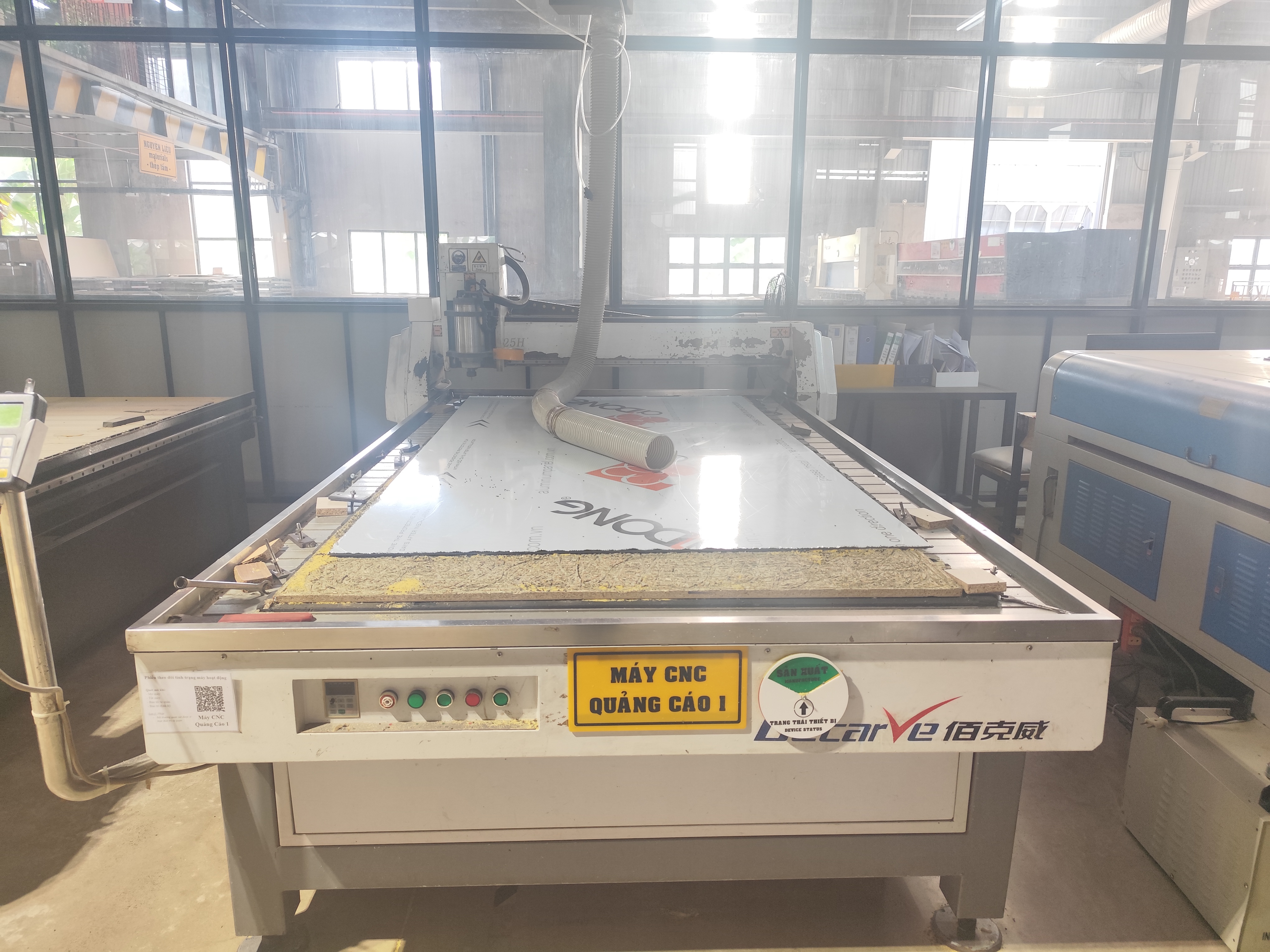 CNC cutting machine 2